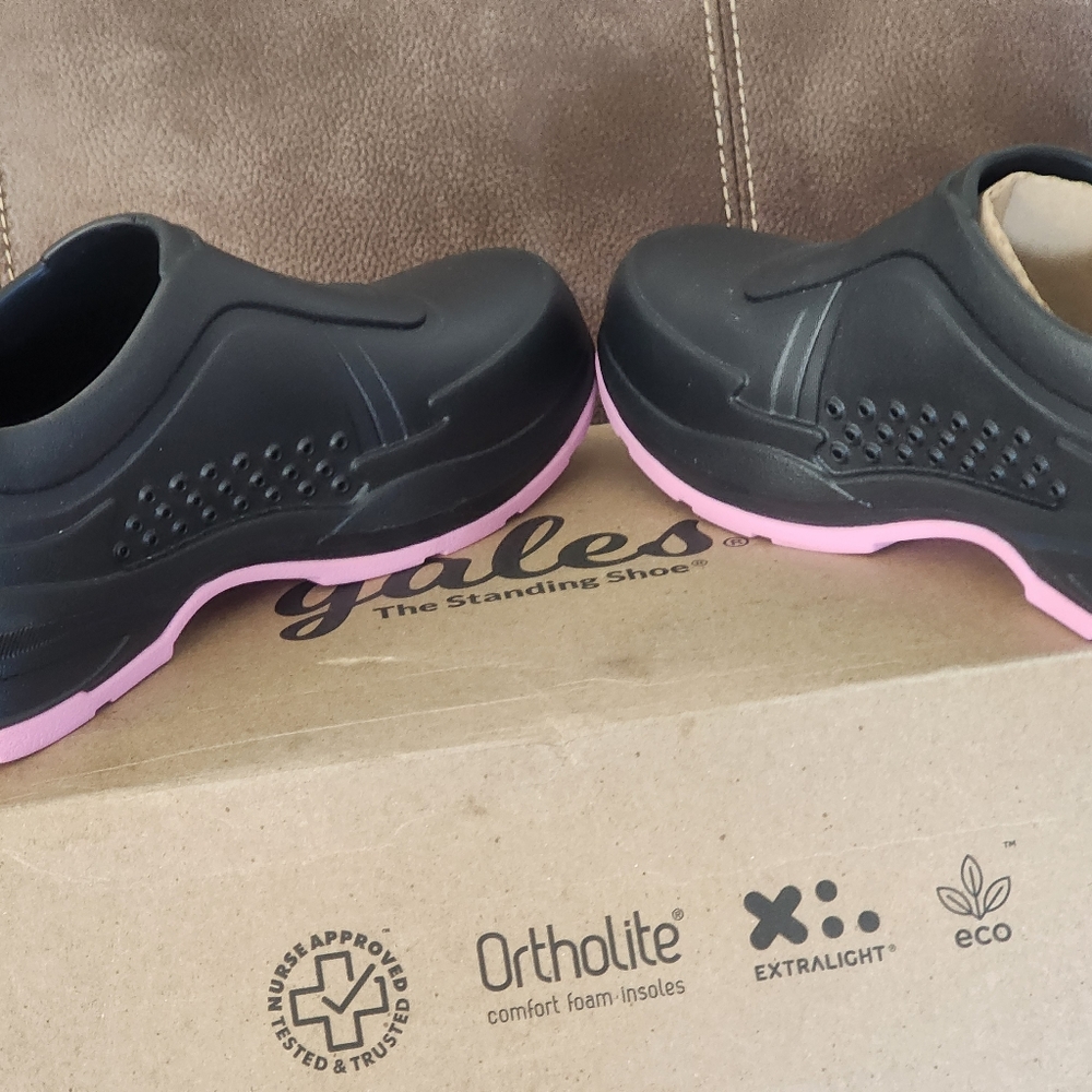 Brand new uni-sex Gales shoes